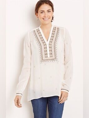 J. Jill Semi Sheer Popover Embroidered Blouse size S Ivory /Tan Lightweight